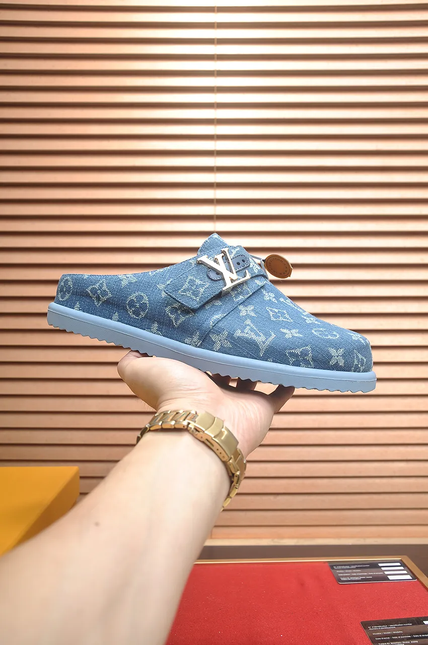 Men's men's shoes 💰520💶[LOUIS VUITTON] (cowhide lining) new style 🍀LV Louis Vuitton * - top version of LV classic semi-slip trendy shoes! Made of imported original cow suede cowhide, with a first layer of comfortable cowhide lining inside! Original wear-resistant rubber outsole! High quality products! Code number 38-45 (45 customized)
